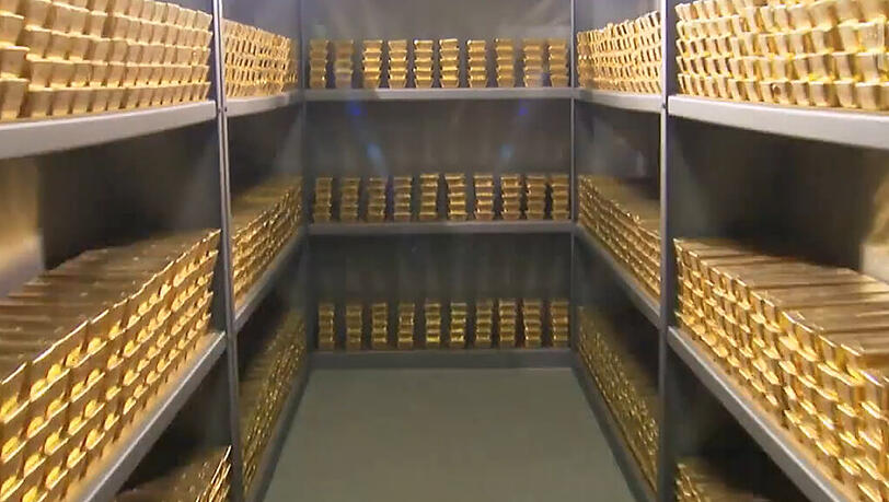 Der Goldbestand der Bundesrepublik Deutschland wird an vier verschiedenen Orten gelagert. Der Goldbestand der Bundesrepublik Deutschland wird an vier verschiedenen Orten gelagert.