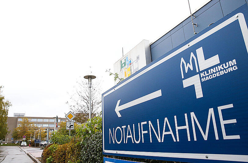 Der 25-jährige FCM-Fan erlag im Klinikum Magdeburg seinen schweren Kopfverletzungen.