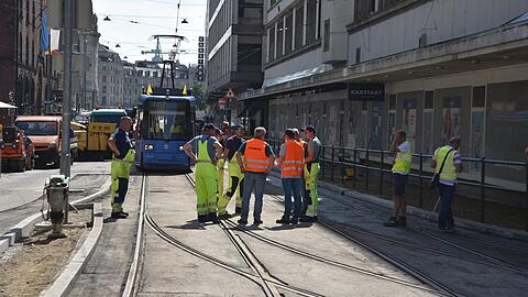 An der Prielmayerstraße ist die Bahn wieder frei.