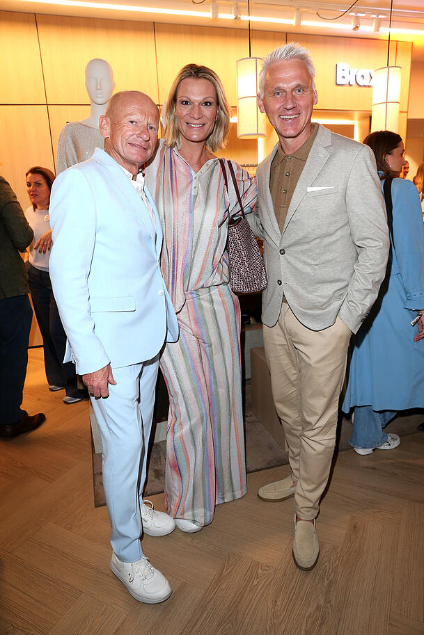 Maria H&ouml;fl-Riesch und Partner Johann Schrempf (l.) mit Brax-Gesch&auml;ftsf&uuml;hrer Marc Freyberg.