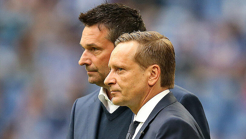 Mainz-Manager Christian Heidel (links) ist als Nachfolger von Schalke-Manager Horst Heldt im Gespräch. Mainz-Manager Christian Heidel (links) ist als Nachfolger von Schalke-Manager Horst Heldt im Gespräch.