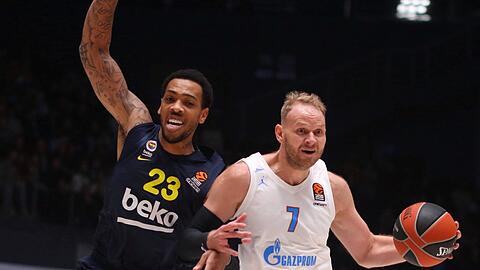 Malcolm Thomas (links) läuft künftig für Bayerns Basketballer auf.