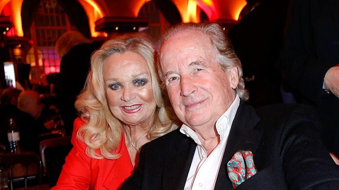 Moderator Max Schautzer mit seiner Frau Gundel. Über 53 Jahre waren die beiden miteinander verheiratet.