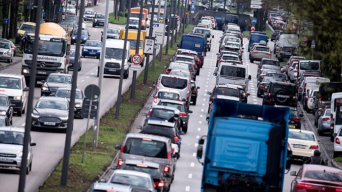 Almost 400,000 people commute to Munich every day. With the public, the savings are greater. (Archive) Almost 400,000 people commute to Munich every day. With the public, the savings are greater. (Archive)