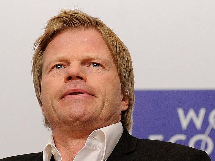 Hält zu Manuel Neuer: Oliver Kahn.