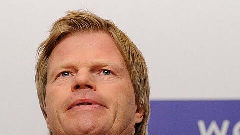 Hält zu Manuel Neuer: Oliver Kahn.