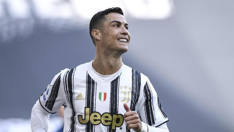 Fußball-Superstar Cristiano Ronaldo verlässt Juventus Turin in Richtung Manchester United.