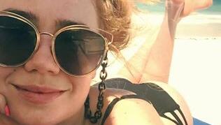 Ungewohnt tief: Palina Rojinski gibt Einblicke, die man selten zu Gesicht bekommt. Ungewohnt tief: Palina Rojinski gibt Einblicke, die man selten zu Gesicht bekommt.
