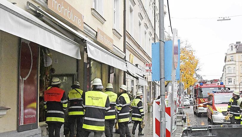 Die heftige Explosion verwüstete den Blumenladen. Die Bilder! Die heftige Explosion verwüstete den Blumenladen. Die Bilder!
