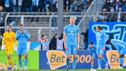 Der TSV 1860 verliert gegen Hansa Rostock mit 1:2.
