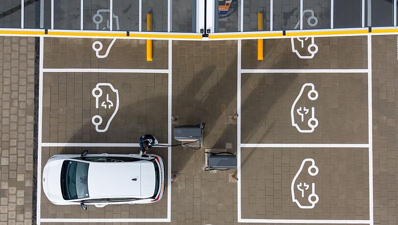 Das Wachstum bei Elektroautos hat sich deutlich verlangsamt. (Archivbild)