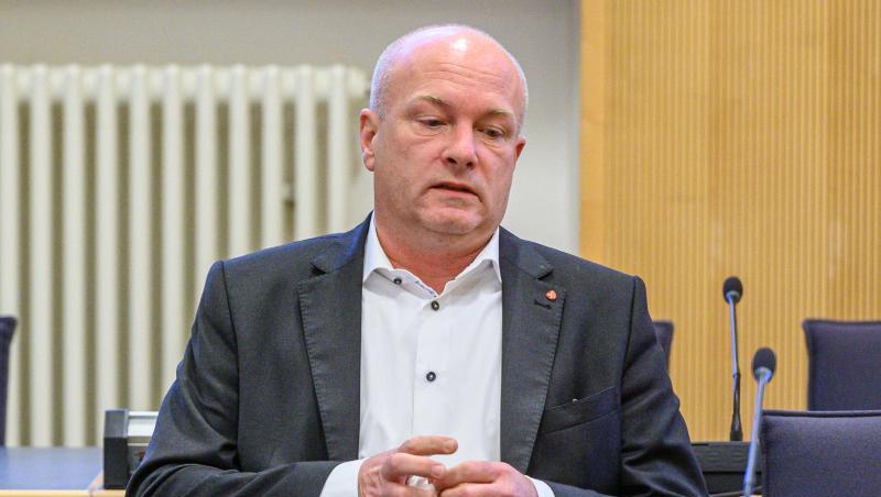 Joachim Wolbergs, suspendierter Oberbürgermeister von Regensburg, sitzt im Verhandlungssaal. Foto: Armin Weigel/dpa/Archivbild Joachim Wolbergs, suspendierter Oberbürgermeister von Regensburg, sitzt im Verhandlungssaal. Foto: Armin Weigel/dpa/Archivbild