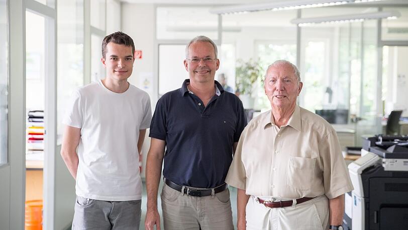 Bald wird neben Martin (M.) und Joachim Hess (r.) auch der Enkel Laurin (28) ins Unternehmen einsteigen.