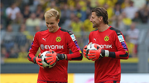 "Henne ist ein Super-Typ": Roman Weidenfeller lobt den Löwen-Keeper.