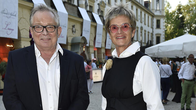 Gerhard Meir mit Gloria Fürstin von Thurn und Taxis bei den Schlossfestspielen auf Schloss St. Emmeram 2018.