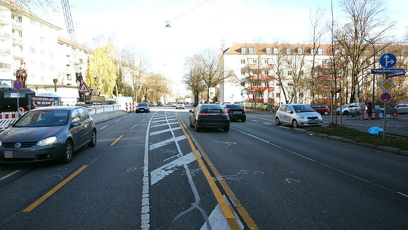 Der Unfall war damals auf dem Radweg der Chiemgaustraße passiert.