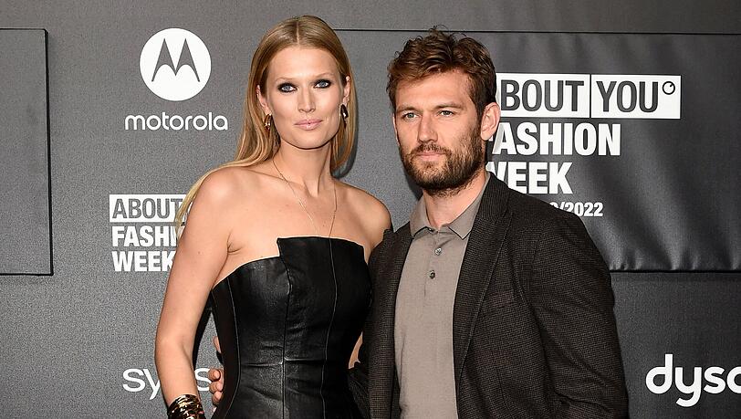 Toni Garrn und Ehemann Alex Pettyfer haben sich getrennt.