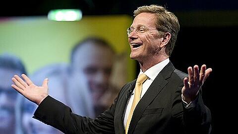 FDP-Chef Guido Westerwelle hat für seine Kurs volle Unterstützung bekommen.