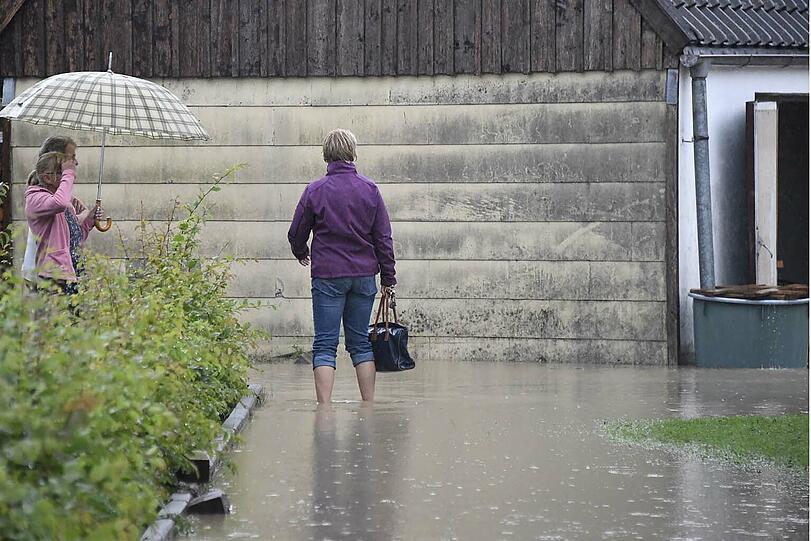In Gelting waren Häuser zwischenzeitlich vom Wasser eingeschlossen.