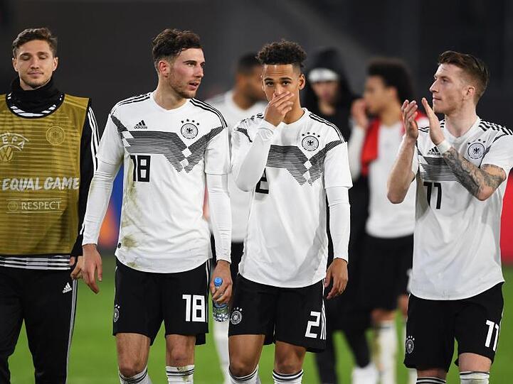 Die Nationalspieler um Niklas Stark, Leon Goretzka, Thilo Kehrer und Marco Reus (l-r) waren zum Teil unzufrieden.