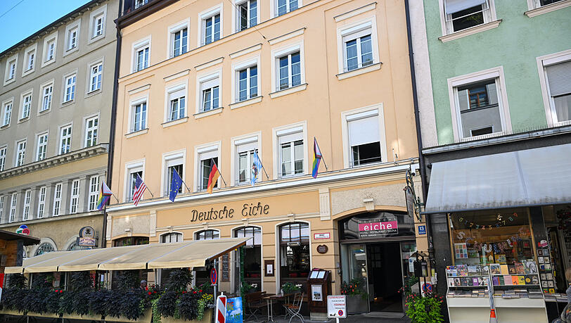 Die Deutsche Eiche in der Reichenbachstraße 13: Das traditionelle Faschingsstraßenfest sollte eigentlich am 4. März stattfinden. Die Deutsche Eiche in der Reichenbachstraße 13: Das traditionelle Faschingsstraßenfest sollte eigentlich am 4. März stattfinden.