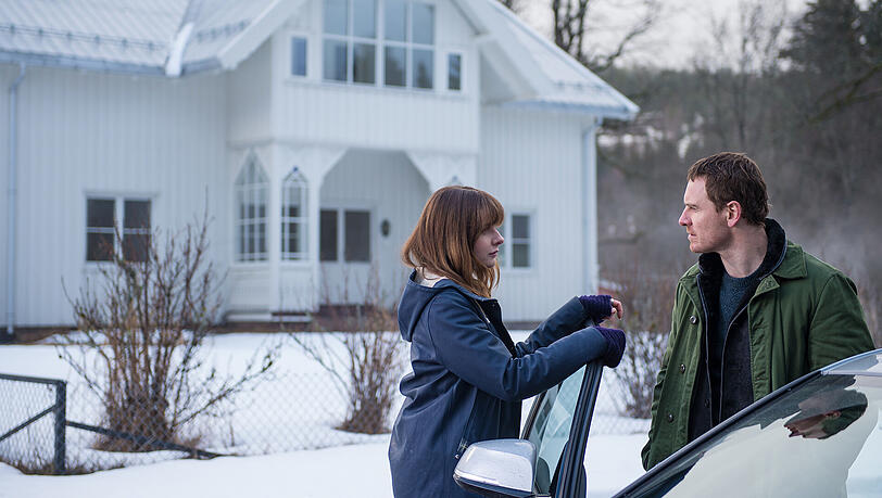 Haben viele Mord-Orte abzuklappern: Harry Hole (Michael Fassbender) und Katrine Bratt (Rebecca Ferguson). Haben viele Mord-Orte abzuklappern: Harry Hole (Michael Fassbender) und Katrine Bratt (Rebecca Ferguson).