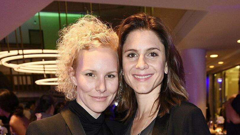 Christina Hecke (r.) und ihre Frau Stefanie Henn.