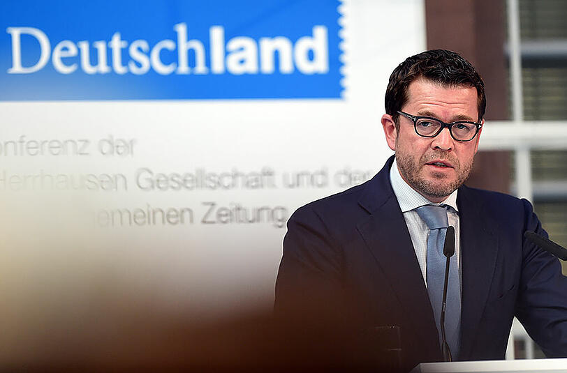 Karl Theodor zu Guttenberg bei seiner Rede auf der Konferenz "Denk ich an Deutschland".