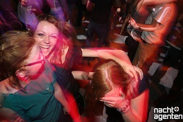 Der Samstag im Neuraum: "Rock & Roll Baby". Mehr Bilder unter: www.nachtagenten.de
