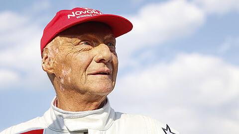 "Diesmal war es wirklich lang. Doch ich bin immer noch hier", sagt Niki Lauda, dem im August eine Lunge transplantiert wurde.
