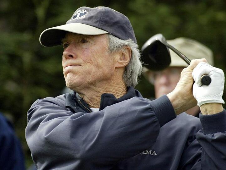 Clint Eastwood ist auch ein leidenschaftlicher Golfer.