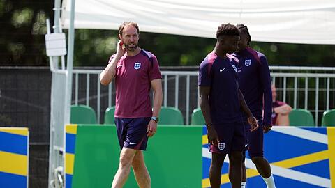 Englands Trainer Gareth Southgate will mit seiner Mannschaft ins EM-Finale einziehen.