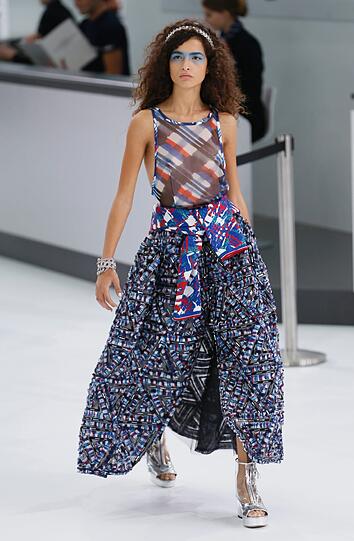 Chanel präsentiert seine neueste Kollektion in Paris