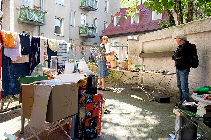 Second-Hand-Schnäppchen im Hof und vor der Haustür. Die schönsten Fotos.