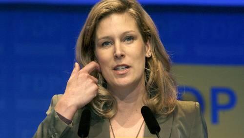 Silvana Koch-Mehrin (38), Fraktionschefin der FDP im EU-Parlament. Silvana Koch-Mehrin (38), Fraktionschefin der FDP im EU-Parlament.