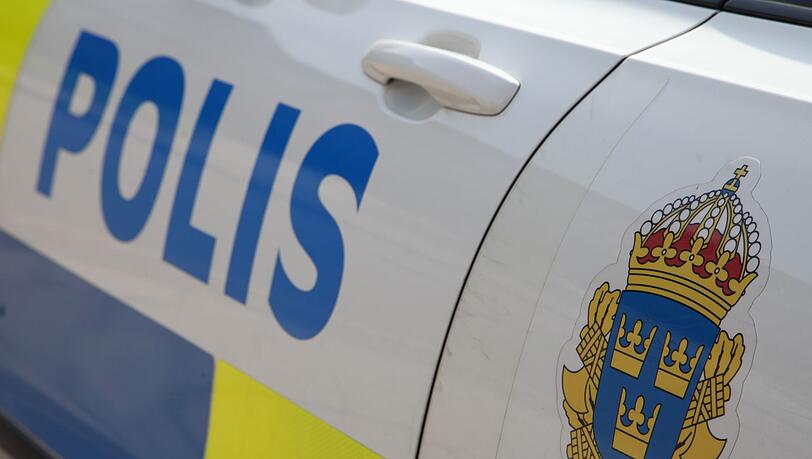 An einer schwedischen Schule wurden mehrere Menschen mit einem Schwert verletzt. Die Polizei ist vor Ort. (Symbolbild) An einer schwedischen Schule wurden mehrere Menschen mit einem Schwert verletzt. Die Polizei ist vor Ort. (Symbolbild)