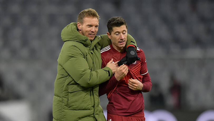Julian Nagelsmann geht davon aus, dass Robert Lewandowski seine Chance auf den Ballon d'Or noch bekommen wird.