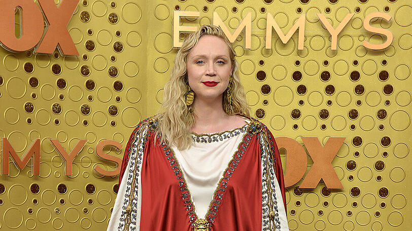 Gwendoline Christie in ihrer Gucci-Robe bei dem Emmy Awards
