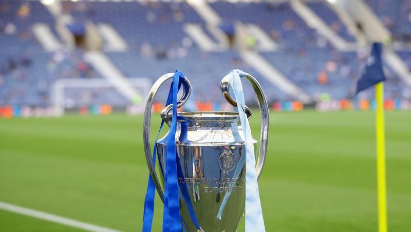 Das Objekt der Begierde: Die Champions-League-Trophäe.