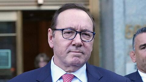 Für Kevin Spacey wird es jetzt ernst.