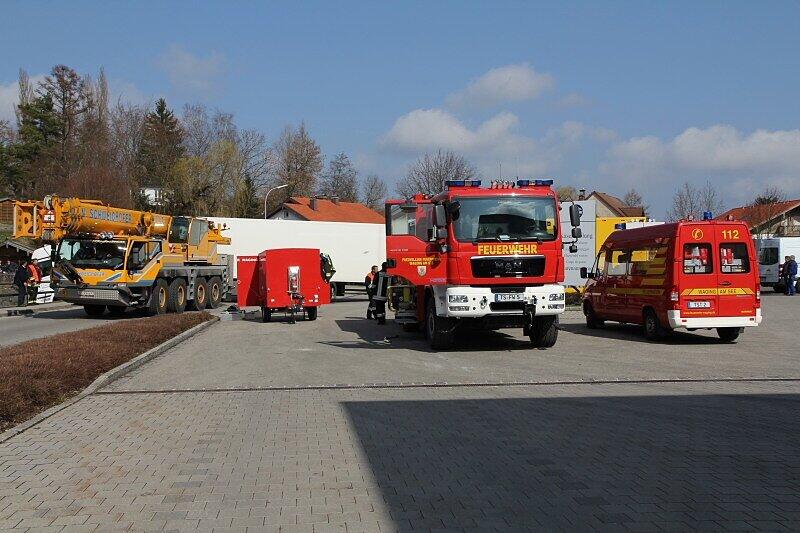 Die Feuerwehr am Einsatzort.