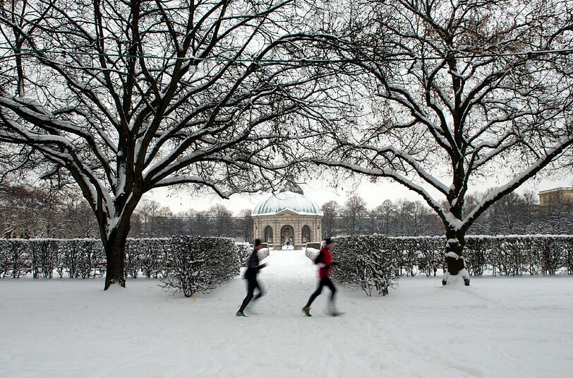Auch wenn dieses Jahr wahrscheinlich kein Schnee liegt, werden Jogger am Neujahrstag im Hofgarten eine Freude haben.
