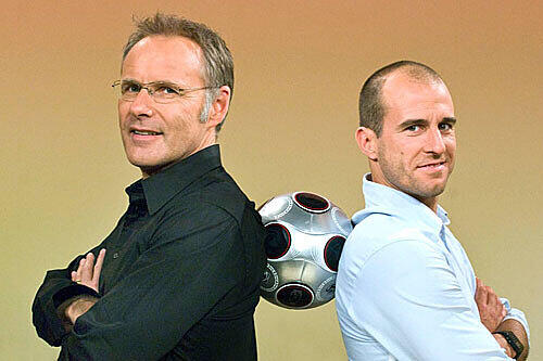TV-Experrte ist Mehmet Scholl, hier mit Reinhold Beckmann, schon. Jetzt zieht es den Ex-Bayern-Star ins Radio.