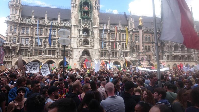 Riesen-Auflauf bei der "noPAG"-Demo in München. Klicken Sie sich durch die Bilder.