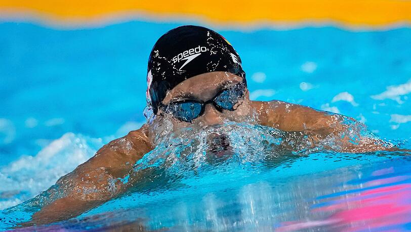 Anna Elendt im Finale über 100 Meter Brust.