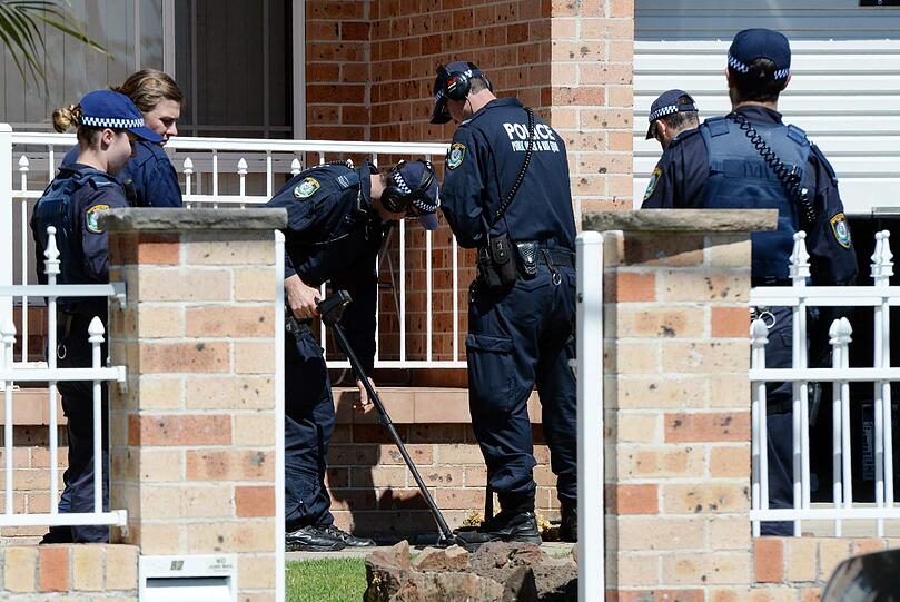 Größter Anti-Terror-Einsatz in der australischen Geschichte: Ein 22-Jähriger hatte Massen-Enthauptungen von Passanten geplant. Die Bilder vom Einsatz der Polizei.