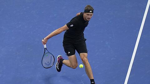 Alexander Zverev verliert erneut gegen Daniil Medwedew.