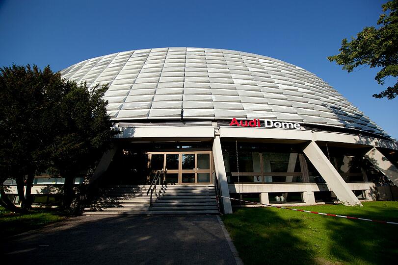 Der Audi Dome - Außenansicht