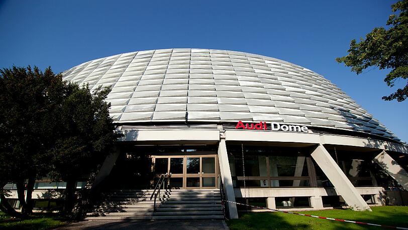 Der Audi Dome - Außenansicht Der Audi Dome - Außenansicht