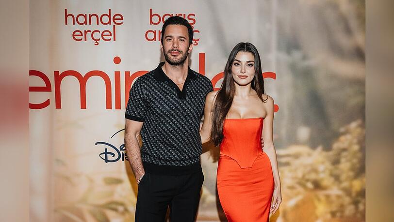 Hande Erçel und Barış Arduç beim Seriencamp Festival in Köln